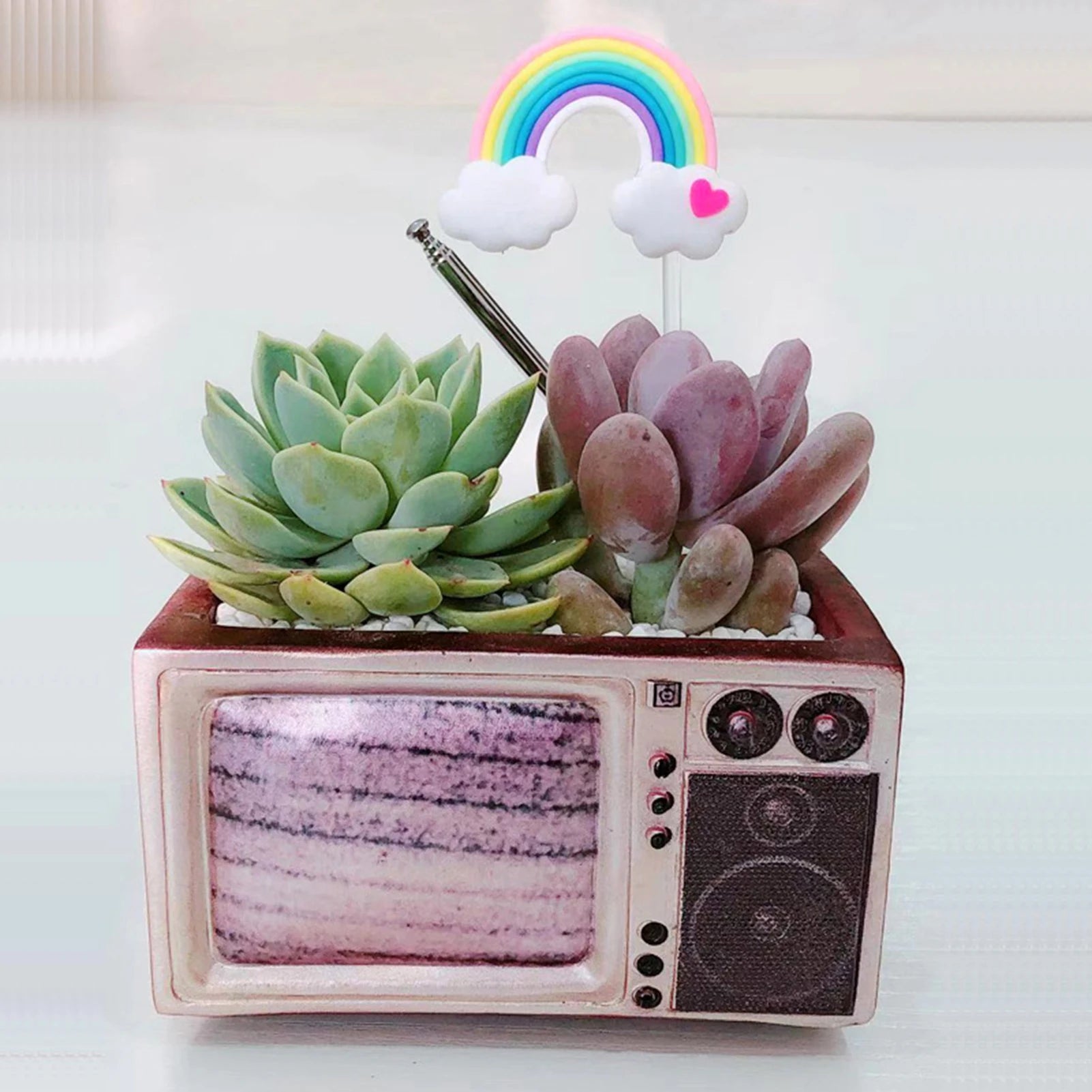 Innovative Flower Pot Retro Radio-Shaped Multi-functional Planter Home Decoration Garden Desktop Classic Ornament for Succulent