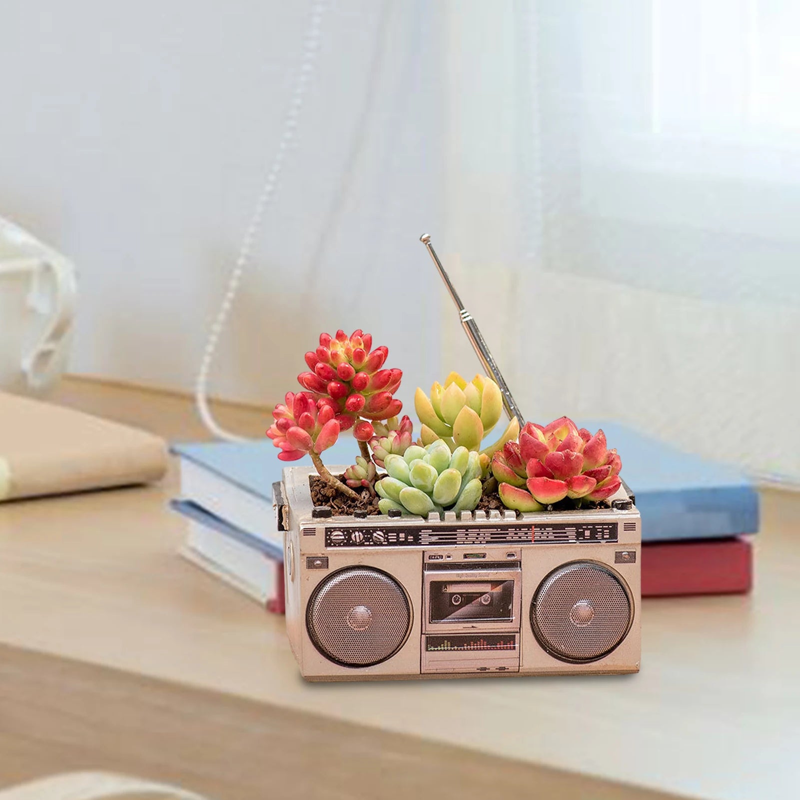 Innovative Flower Pot Retro Radio-Shaped Multi-functional Planter Home Decoration Garden Desktop Classic Ornament for Succulent