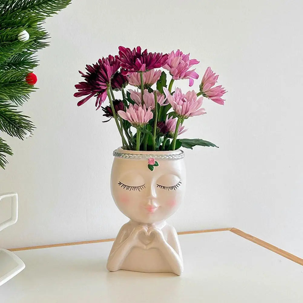Creativity Flower Pot Resin Girl Face Planter With Drainage Hole Cute Unique Desktop Succulent Planter For Indoor Outdoor Decor