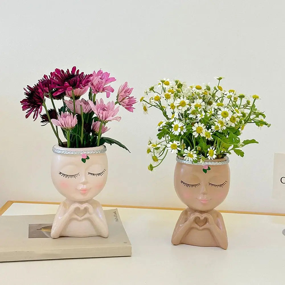 Creativity Flower Pot Resin Girl Face Planter With Drainage Hole Cute Unique Desktop Succulent Planter For Indoor Outdoor Decor