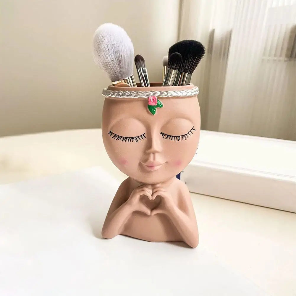 Creativity Flower Pot Resin Girl Face Planter With Drainage Hole Cute Unique Desktop Succulent Planter For Indoor Outdoor Decor