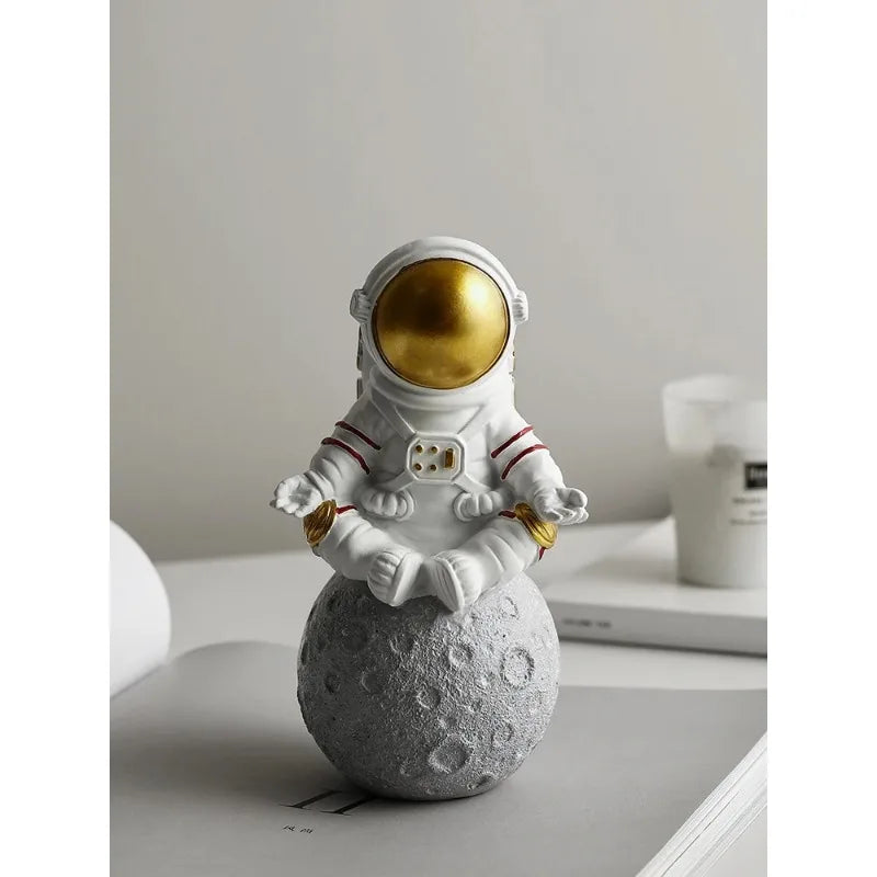 Nordic Modern Astronaut Miniature Figurines Resin Craft Home Fairy Garden Desk Decoration Furnishing Articles Room Accessories
