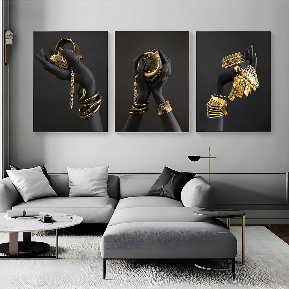 African Woman Home Background Wall Art Canvas Painting Gold And Silver Jewelry In Hand Poster Prints Pictures Room Decor Murals