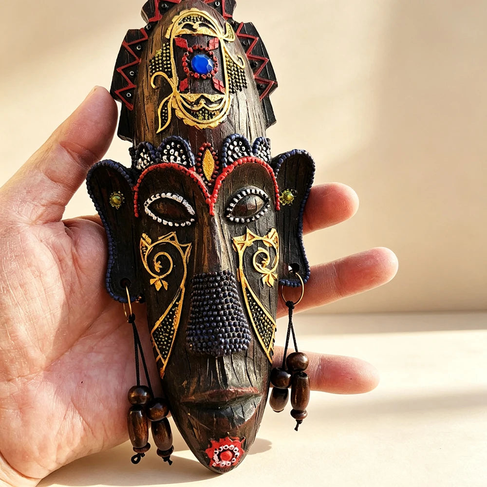 1pc, African Style Hanging Decorations, South Africa Mask Pendant, Handmade Painted Resin Craft, Restaurant Bar Wall Decoration