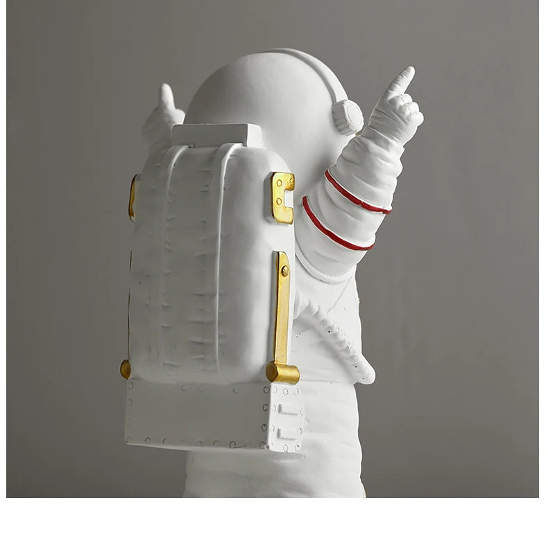 Nordic Modern Astronaut Miniature Figurines Resin Craft Home Fairy Garden Desk Decoration Furnishing Articles Room Accessories