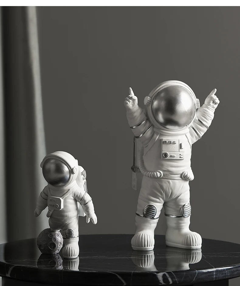 Nordic Modern Astronaut Miniature Figurines Resin Craft Home Fairy Garden Desk Decoration Furnishing Articles Room Accessories
