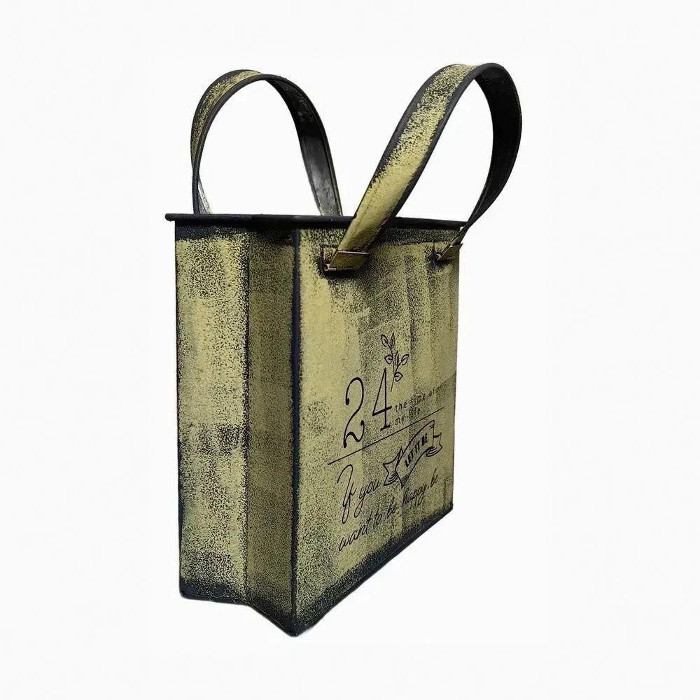 Iron Retro Handbag Shape Wall Mounted Flower Pot Home Furnishing Courtyard Garden Planting Decoration Metal Flowerpot Ornament