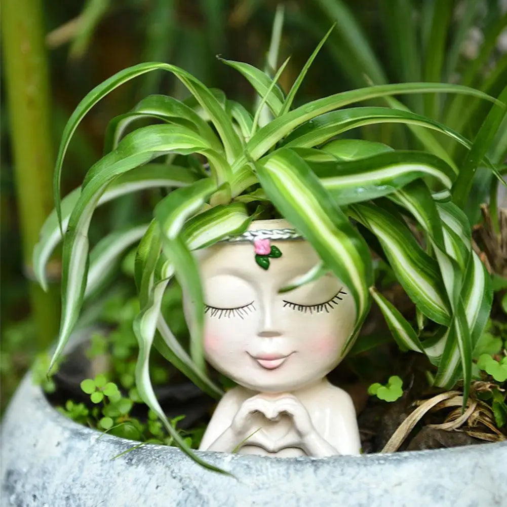 Creativity Flower Pot Resin Girl Face Planter With Drainage Hole Cute Unique Desktop Succulent Planter For Indoor Outdoor Decor