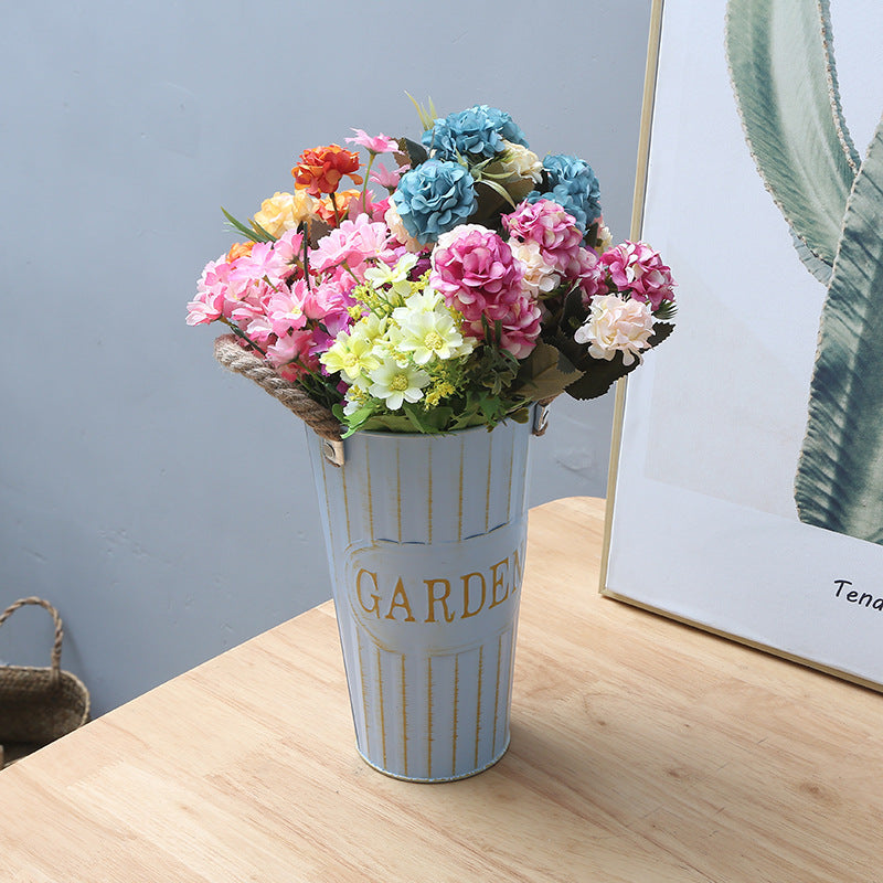 Tinplate flower pot for flower arrangement